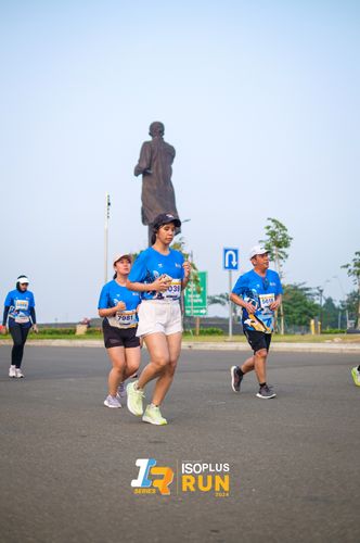 Race photo from ISOPlus Run 2024 Jakarta