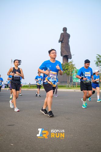 Race photo from ISOPlus Run 2024 Jakarta
