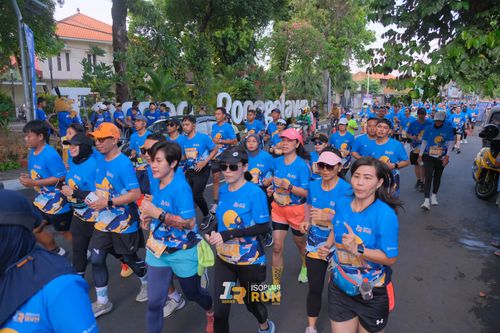 Race photo from Isoplus Run 2024 Surabaya