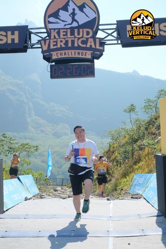 Race photo from Kelud Vertical Challenge 2024