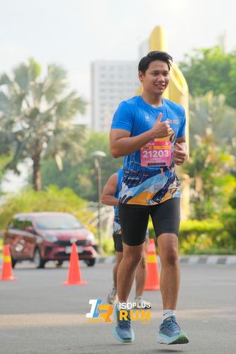 Race photo from Isoplus Run 2024 Surabaya