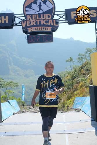 Race photo from Kelud Vertical Challenge 2024