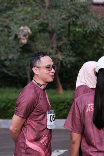 Race photo from Assurance Fun Run 2024