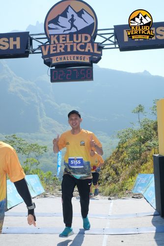 Race photo from Kelud Vertical Challenge 2024