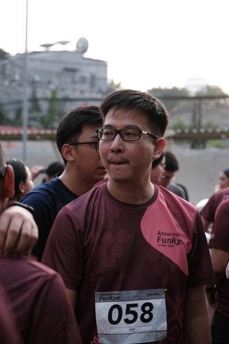 Race photo from Assurance Fun Run 2024