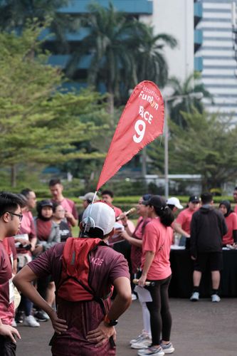 Race photo from Assurance Fun Run 2024
