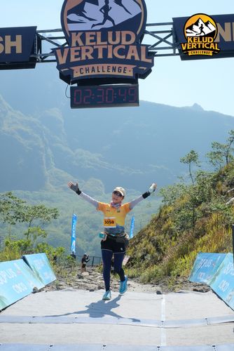 Race photo from Kelud Vertical Challenge 2024