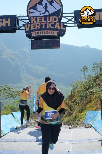 Race photo from Kelud Vertical Challenge 2024