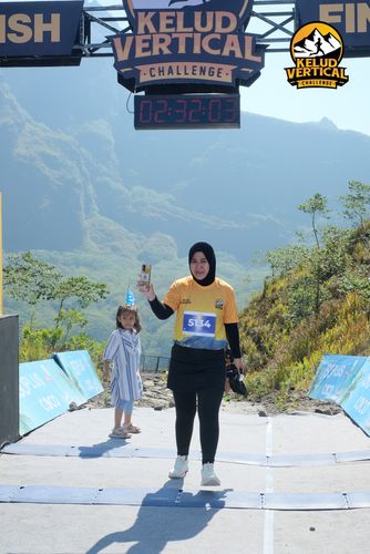 Race photo from Kelud Vertical Challenge 2024