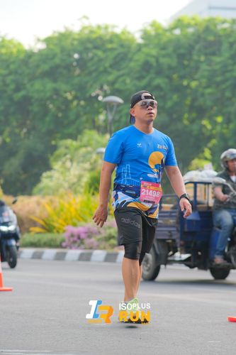Race photo from Isoplus Run 2024 Surabaya