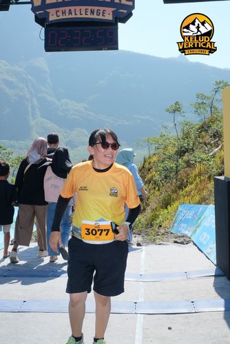 Race photo from Kelud Vertical Challenge 2024