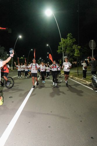 Race photo from PIK NITE RUN VIBES