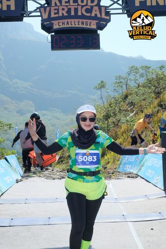 Race photo from Kelud Vertical Challenge 2024