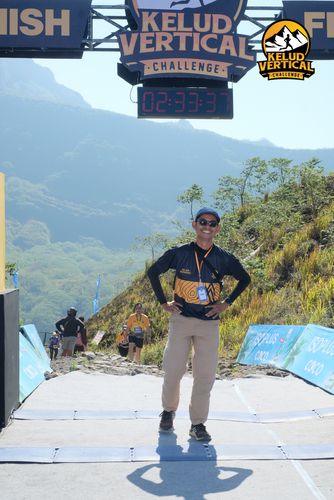 Race photo from Kelud Vertical Challenge 2024