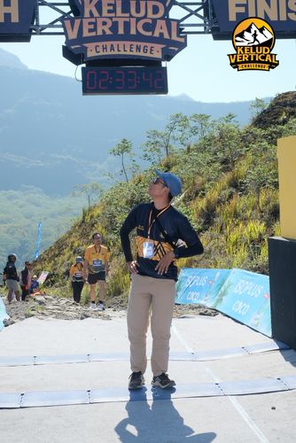 Race photo from Kelud Vertical Challenge 2024