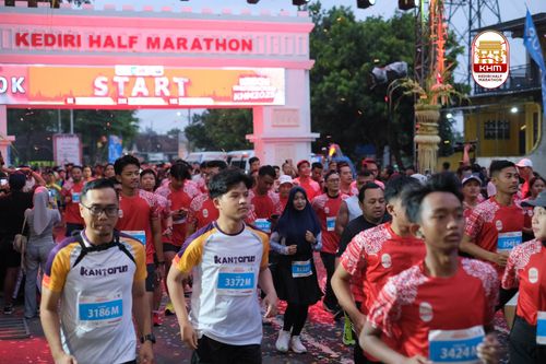 Race photo from Kediri Half Marathon 2025