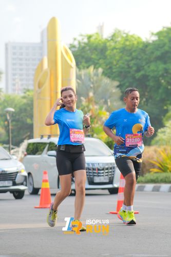 Race photo from Isoplus Run 2024 Surabaya