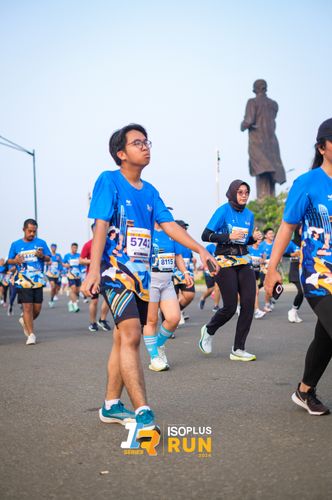 Race photo from ISOPlus Run 2024 Jakarta