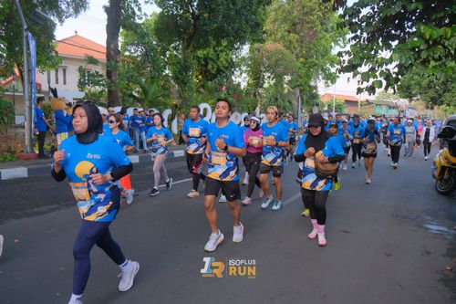 Race photo from Isoplus Run 2024 Surabaya