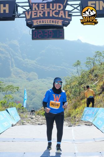 Race photo from Kelud Vertical Challenge 2024