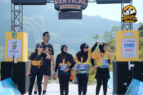 Race photo from Kelud Vertical Challenge 2024