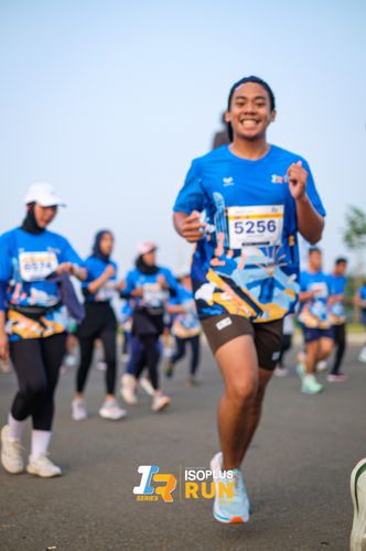 Race photo from ISOPlus Run 2024 Jakarta