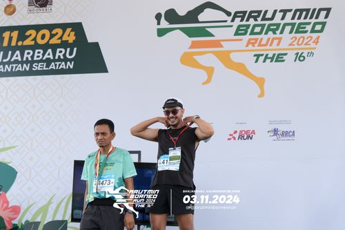 Race photo from Arutmin Borneo Run 2024