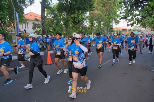Race photo from Isoplus Run 2024 Surabaya