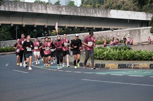 Race photo from Assurance Fun Run 2024