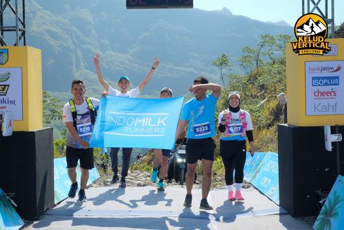 Race photo from Kelud Vertical Challenge 2024