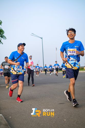 Race photo from ISOPlus Run 2024 Jakarta