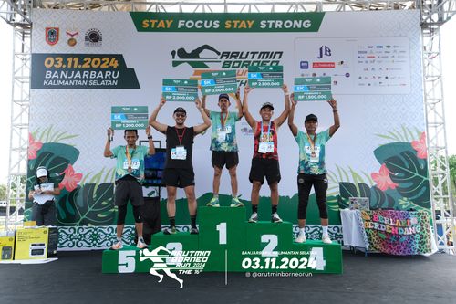 Race photo from Arutmin Borneo Run 2024