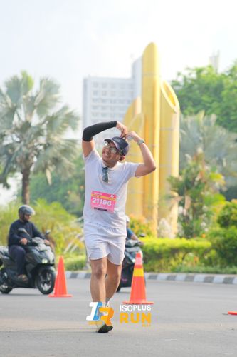 Race photo from Isoplus Run 2024 Surabaya