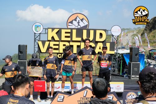 Race photo from Kelud Vertical Challenge 2024