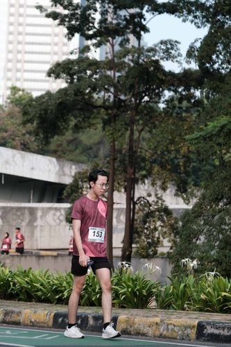 Race photo from Assurance Fun Run 2024