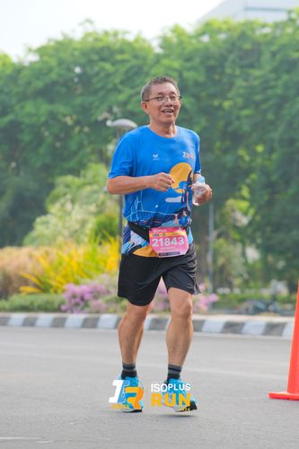 Race photo from Isoplus Run 2024 Surabaya
