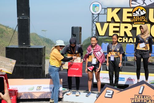 Race photo from Kelud Vertical Challenge 2024