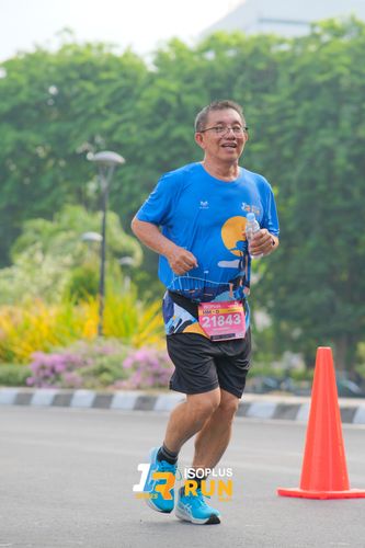 Race photo from Isoplus Run 2024 Surabaya