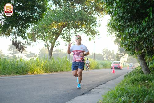 Race photo from Kediri Half Marathon 2024