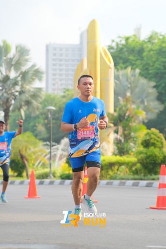 Race photo from Isoplus Run 2024 Surabaya