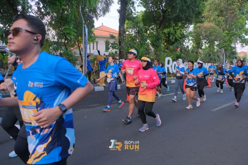 Race photo from Isoplus Run 2024 Surabaya