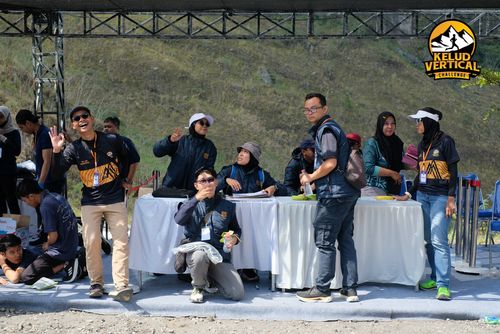 Race photo from Kelud Vertical Challenge 2024