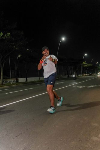 Race photo from PIK NITE RUN VIBES