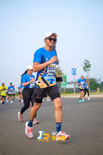 Race photo from ISOPlus Run 2024 Jakarta