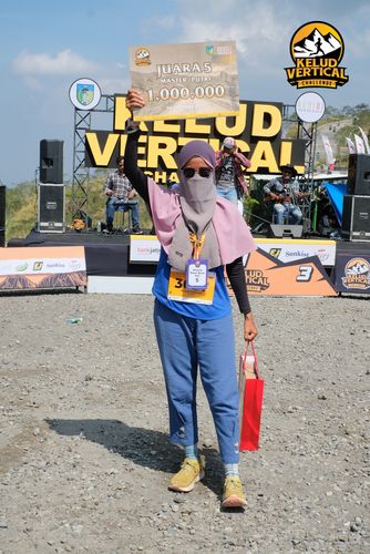 Race photo from Kelud Vertical Challenge 2024
