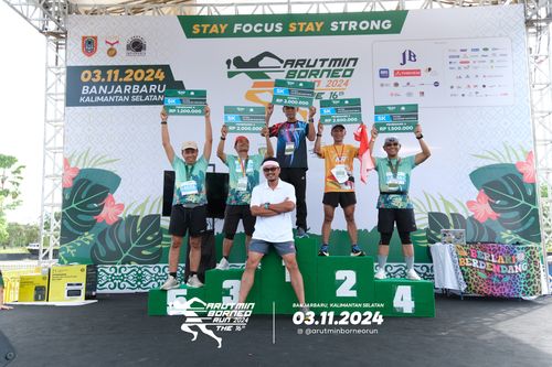 Race photo from Arutmin Borneo Run 2024