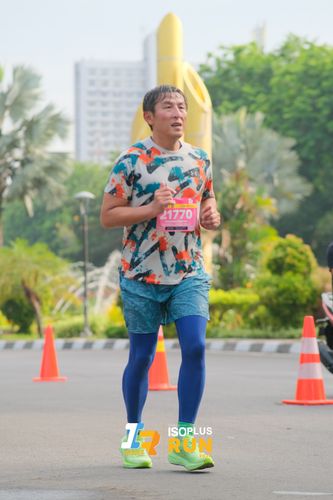 Race photo from Isoplus Run 2024 Surabaya