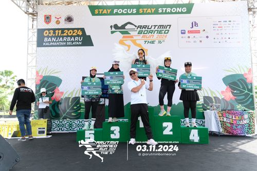 Race photo from Arutmin Borneo Run 2024
