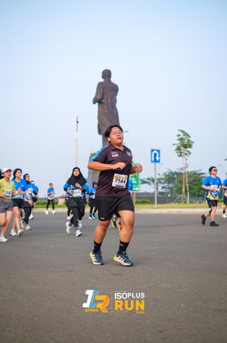 Race photo from ISOPlus Run 2024 Jakarta