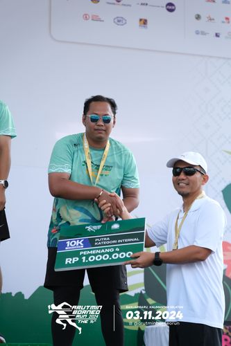 Race photo from Arutmin Borneo Run 2024